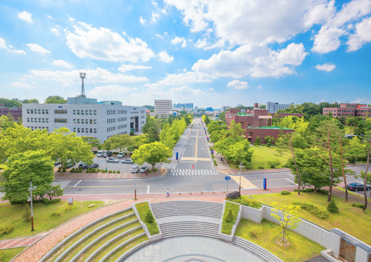 Đại học quốc gia ChungBuk - 1 trong top 10 trường đại học quốc gia hàng đầu Hàn Quốc