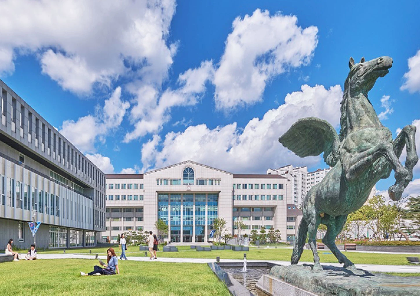 Trường đại học KwangWon - Trường kỹ thuật điện tử đầu tiên tại Hàn Quốc